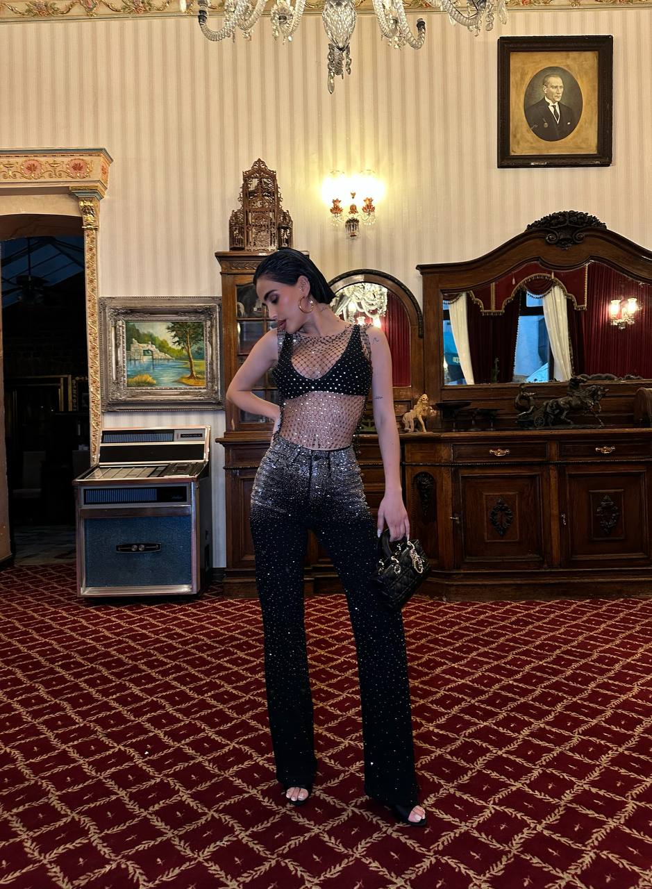 Sparky black jeans