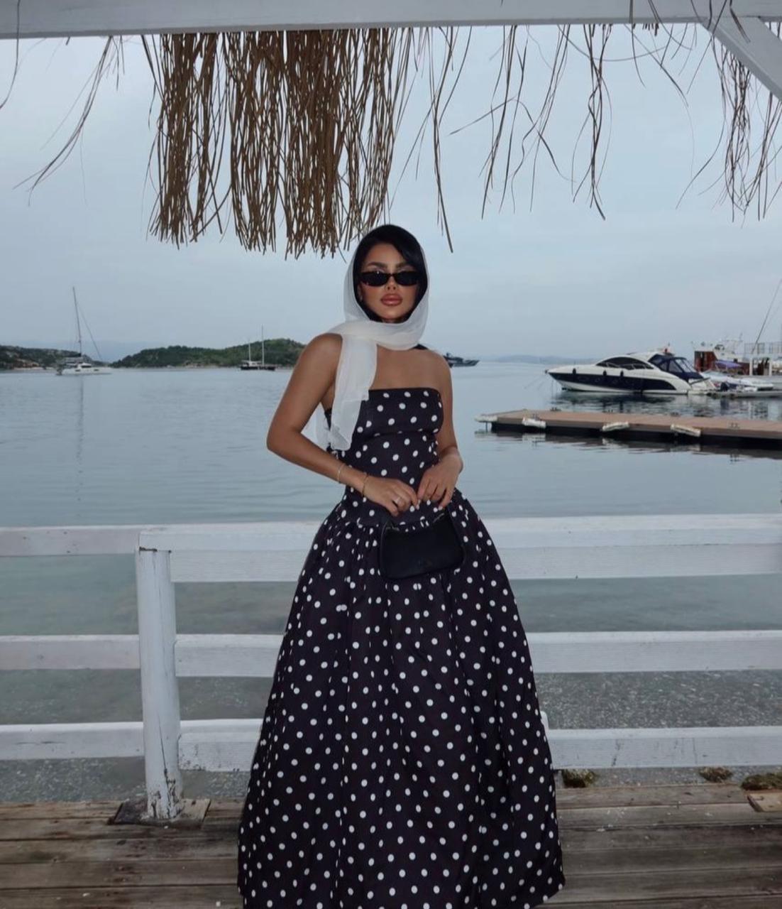 Polka dots dress